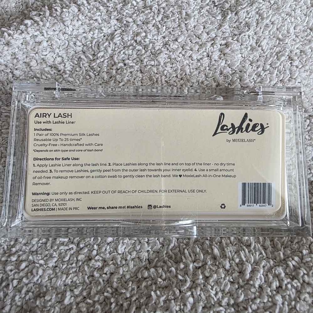 NWT Lashies by MoxieLash. Airy Lash. Premium Silk Lashes. - Picture 3 of 5